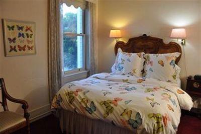 фото отеля Garden Street Inn