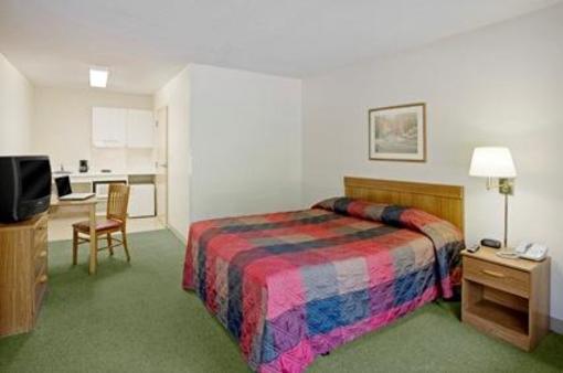 фото отеля Crossland Economy Studios Shreveport - Bossier City