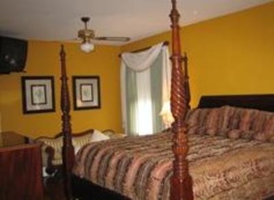 фото отеля Edgewood Manor Bed and Breakfast