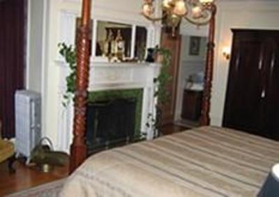 фото отеля Edgewood Manor Bed and Breakfast