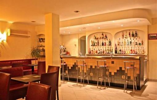 фото отеля Hotel Restaurant L'Empereur Aleria