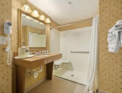 фото отеля Wingate by Wyndham Jacksonville Airport
