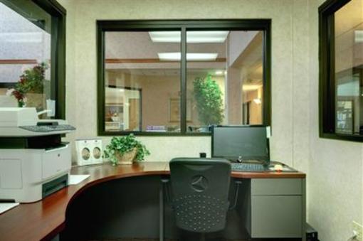фото отеля BEST WESTERN Inn & Suites-Midway Airport
