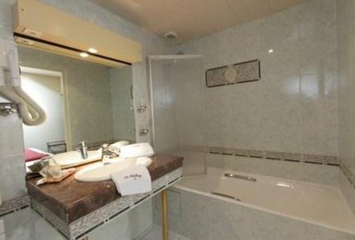 фото отеля Hotel le Challonge