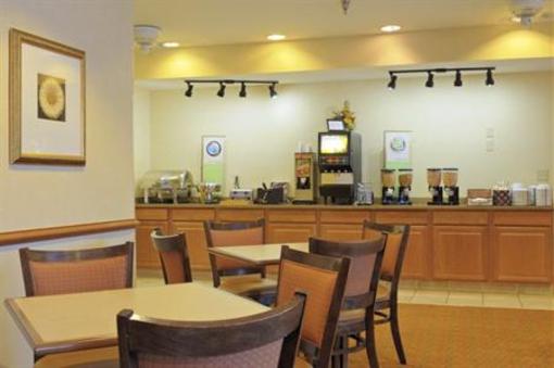 фото отеля Country Inn & Suites Savannah I-95 North