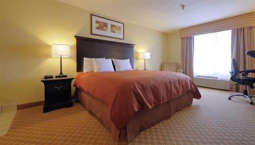 фото отеля Country Inn & Suites Savannah I-95 North