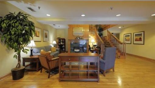 фото отеля Country Inn & Suites Savannah I-95 North