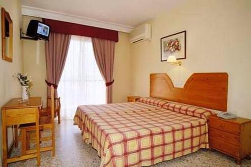 фото отеля Hotel Complejo Los Pintores Benalmadena