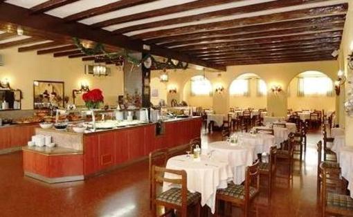 фото отеля Hotel Complejo Los Pintores Benalmadena