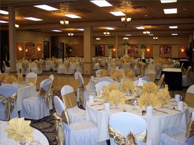 фото отеля BEST WESTERN PLUS Airport Plaza Hotel