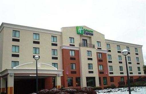 фото отеля Holiday Inn Express Saugus Logan Airport