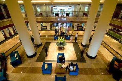 фото отеля Hotel Novotel Batam