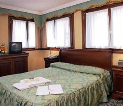 фото отеля Anastasia Hotel Venice