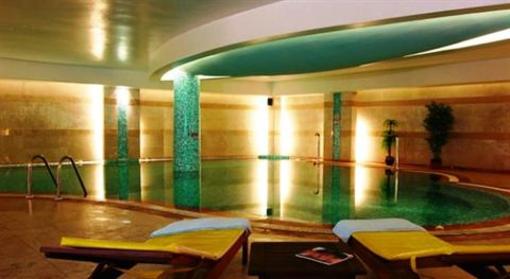 фото отеля Golden Lotus Hotel