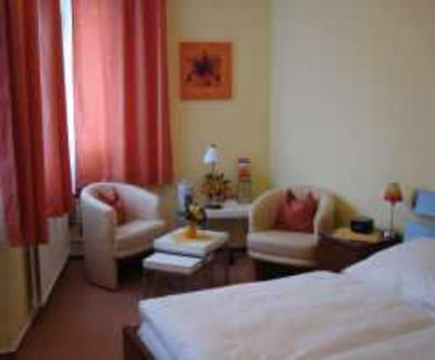 фото отеля Hotel-Pension Bregenz