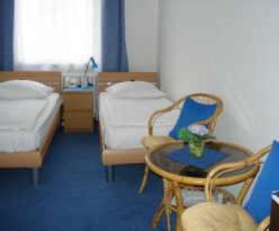 фото отеля Hotel-Pension Bregenz