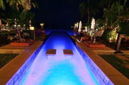 фото отеля Forest Suites Hotel