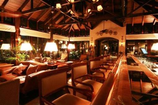фото отеля Forest Suites Hotel