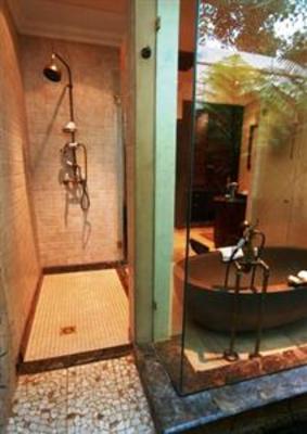 фото отеля Forest Suites Hotel