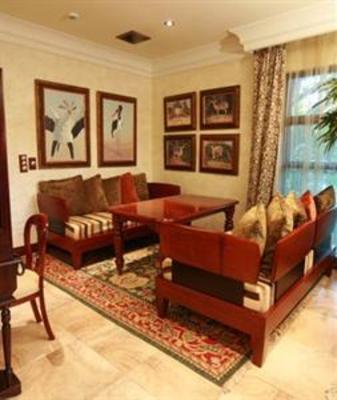 фото отеля Forest Suites Hotel