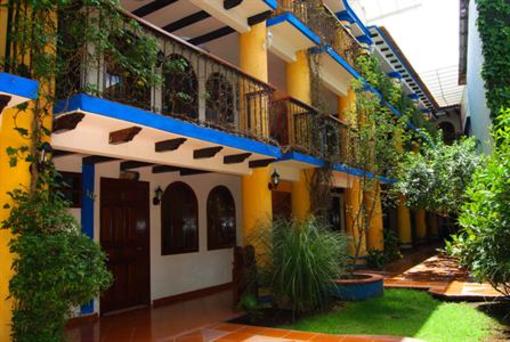 фото отеля Hotel Jardines del Carmen