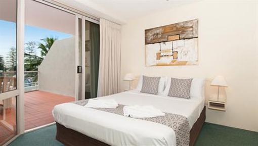 фото отеля Sandcastles On The Beach Mooloolaba