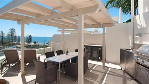 фото отеля Sandcastles On The Beach Mooloolaba