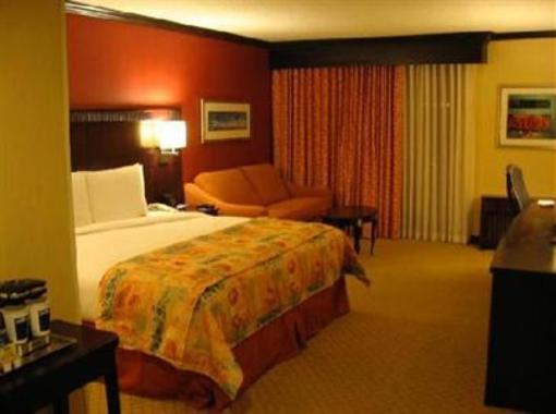 фото отеля Crowne Plaza Albuquerque