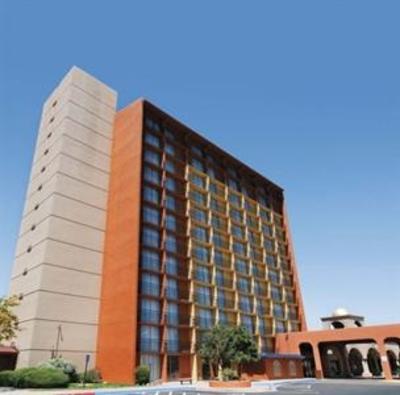 фото отеля Crowne Plaza Albuquerque