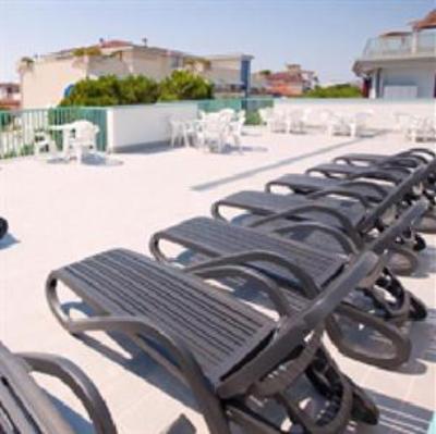 фото отеля Hotel Raffaello Caorle