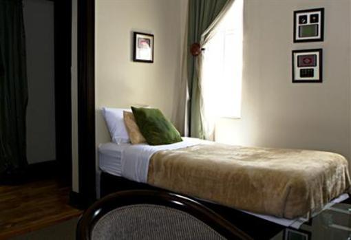 фото отеля Goodey's Guesthouse Pretoria
