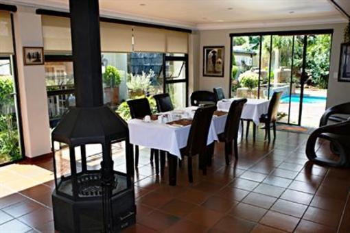 фото отеля Goodey's Guesthouse Pretoria