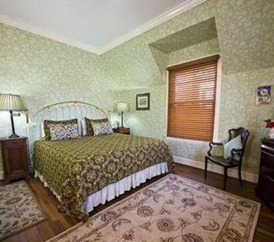 фото отеля Cheshire Cat Inn