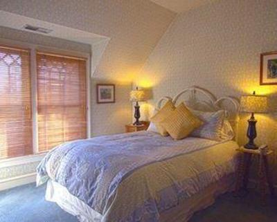 фото отеля Cheshire Cat Inn