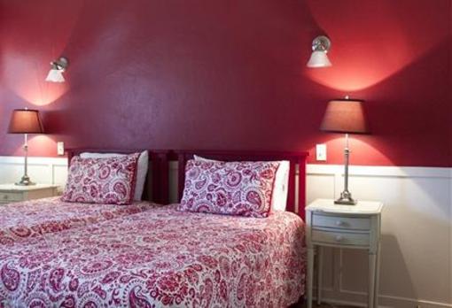 фото отеля Cheshire Cat Inn
