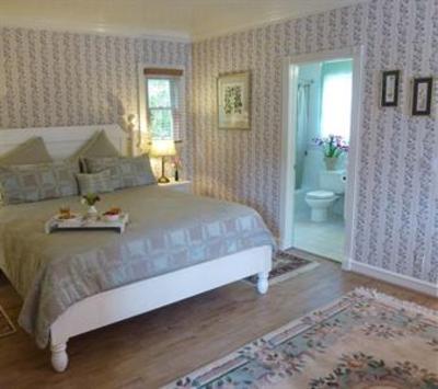 фото отеля Cheshire Cat Inn