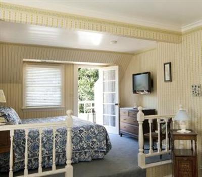 фото отеля Cheshire Cat Inn