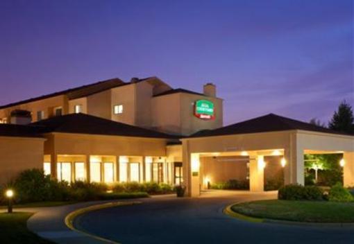 фото отеля Courtyard by Marriott Indianapolis Airport