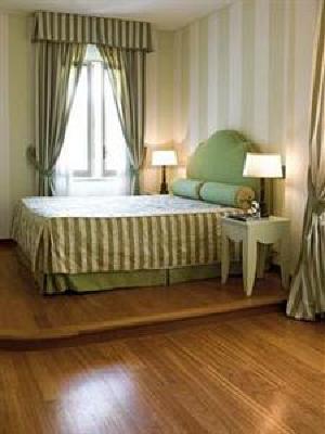 фото отеля Byron Hotel Forte dei Marmi