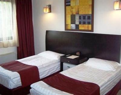 фото отеля Avis Hotel