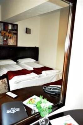 фото отеля Avis Hotel