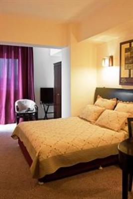 фото отеля Avis Hotel