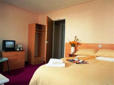 фото отеля Pakefield Pontins Holiday Park Resort Lowestoft