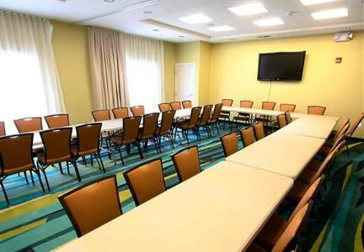 фото отеля Springhill Suites Madera