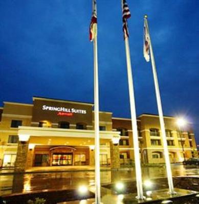 фото отеля Springhill Suites Madera