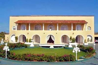 фото отеля Villablanca Garden Beach Hotel