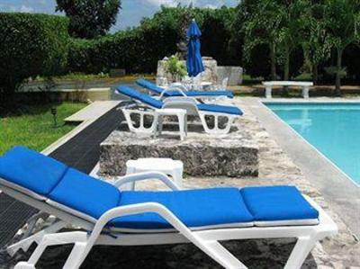 фото отеля Villablanca Garden Beach Hotel