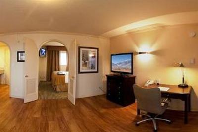 фото отеля Holiday Inn Express Mountain View (Town Center)