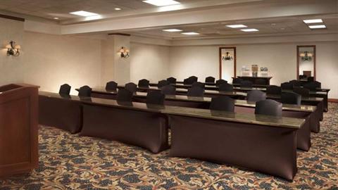 фото отеля Embassy Suites Hotel Austin / Arboretum