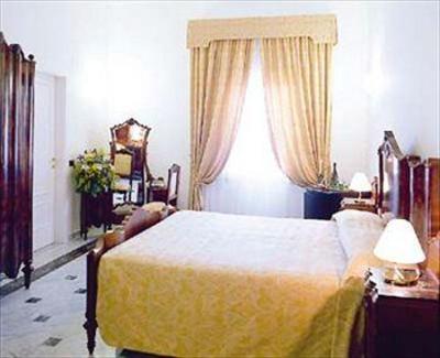 фото отеля Hotel Alla Rocca